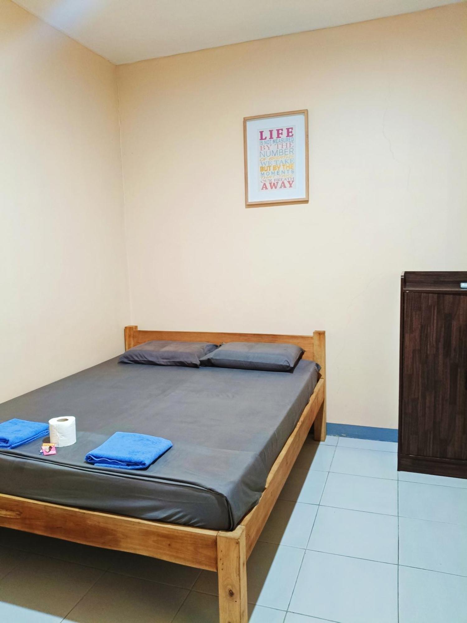 James Homestay Siquijor Ruang foto
