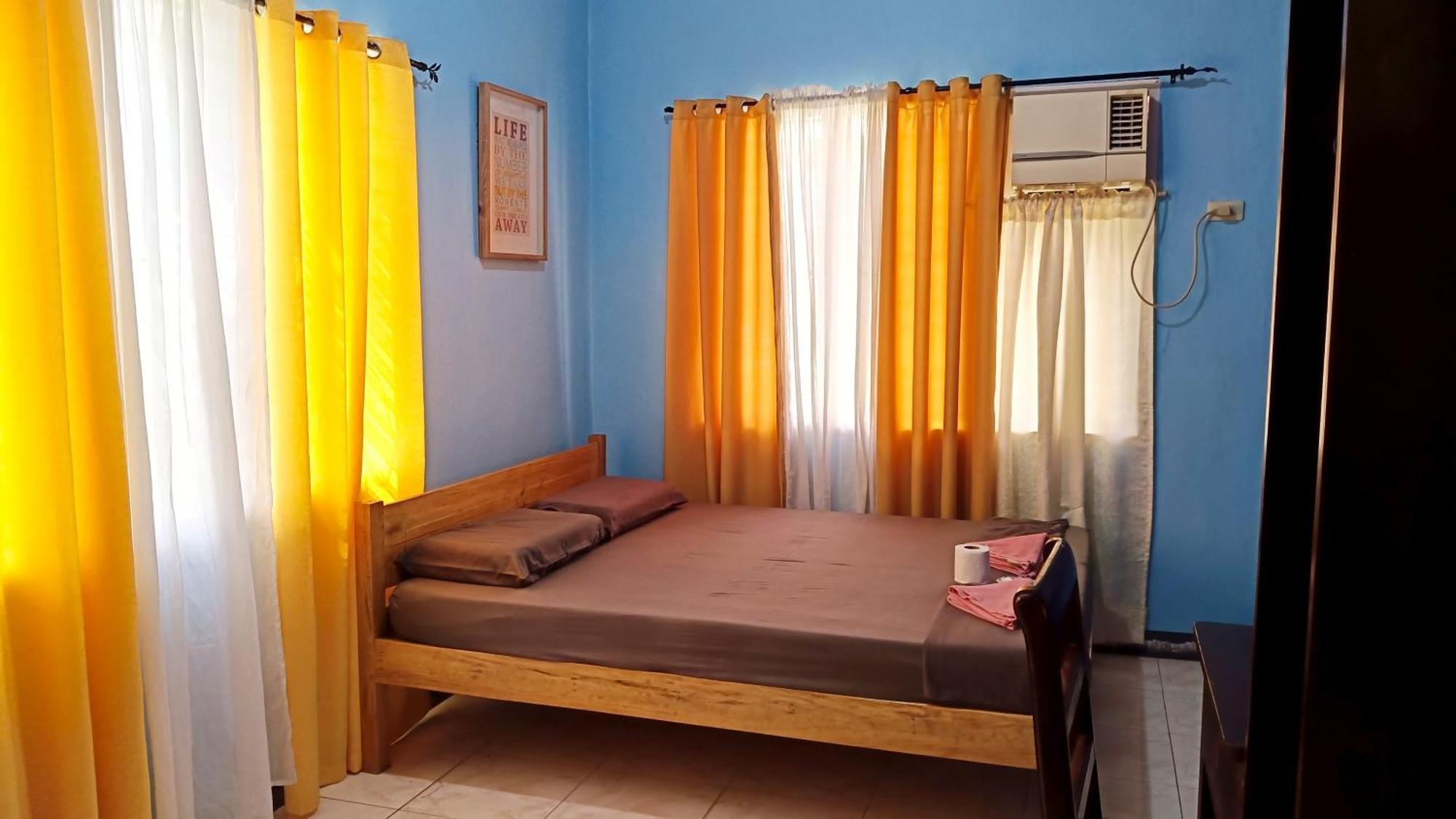 James Homestay Siquijor Ruang foto